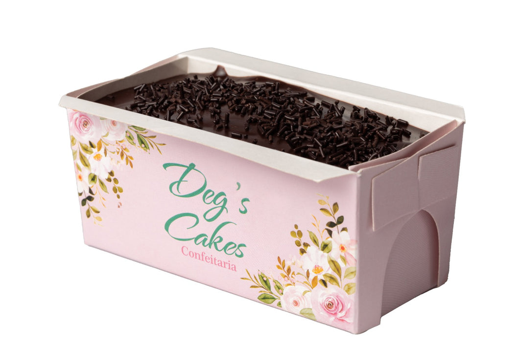 Mini Carrot Cake with Belgian Chocolate Brigadeiro - (Bolo de Cenoura - Mini)